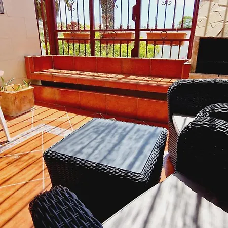 Holiday home Ten Bel Primavera, Pool & Free Wifi